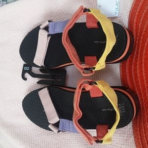 TIME AND TRU Black Rainbow Strappy Sandals New without Tag